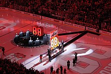 Raising of the no. 88 banner in honor of Eric Lindros Flyers Eric Lindros Ceremony.jpg