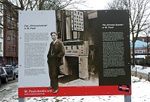 A memorial plaque on Schmuckstrasse in Hamburg provides a brief history of the Chinese quarters in St. Pauli and its destruction by the Gestapo in 1944. Gedenktafel-chinesenviertel-schmuckstrasse.jpg