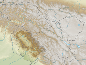 Pir Panjal está localizado em: Jammu e Caxemira