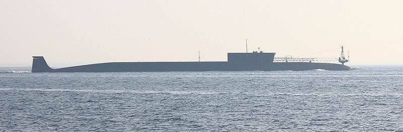 File:K-535 Yuri Dolgorukiy at sea trials.jpg
