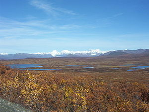 English: kettle lakes and peaks of the Alaska ...