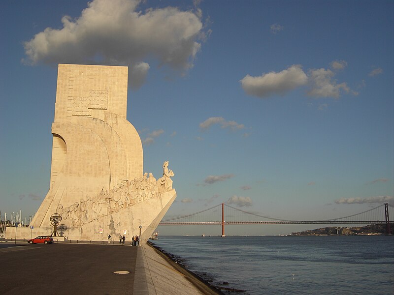 Imagem:Lisboa-Padrão dos Descobrimentos.jpg