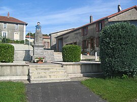 The war memorial in Cléry-le-Grand