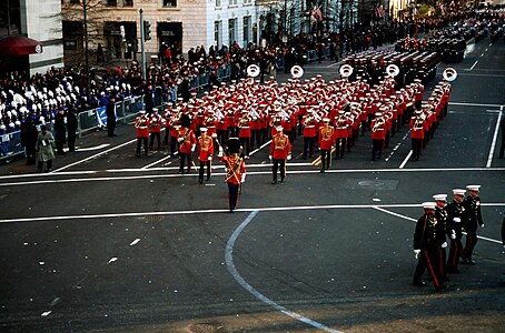 Оркестр морской пехоты США во время инаугурации Билла Клинтона 20 января 1997 г.