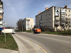 Вулиця Антона Барткова квітень 2021 р.