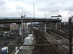 Viaduc au-dessus de la gare de Charleroi-Central.