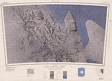 קרחון ובסטר נשפך אל קרחון מינסוטה ניתן לראותו בשורה העליונה, ברביע השני משמאל