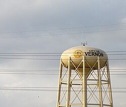 Vernon water tower