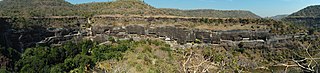 320px-Ajanta_caves_panorama_2010.jpg