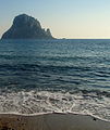 Es Vedrà vanaf het strand van Cala d'Hort