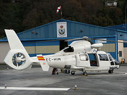 Helicsa AS-365N-2 Dauphin 2 am Helipuerto Costa Norte