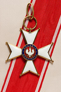 Polonia Restituta - Командорский крест до 1939 г. w rib.jpg