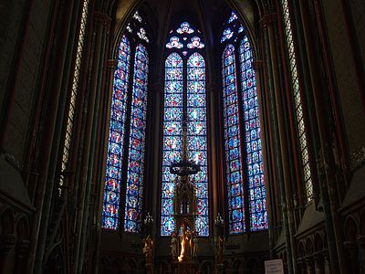 Stained glass windows of Amiens Cathedral, pic-008.JPG