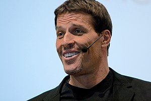 English: Motivational speaker Tony Robbins at ...