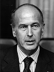 Valéry Giscard d'Estaing yn 1975