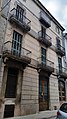 Casa carrer Fontanella, 16 (Olot)