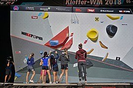 Besichtigung Frauen-Final-Boulder