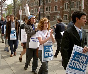 GESO protest at Yale University, 2005