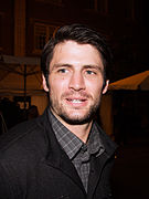 James Lafferty interprète Ryan.