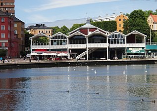 Restaurangbyggnad från 1996.