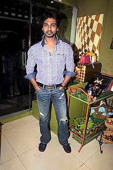 Nikhil Dwivedi at the opening of Fluke store.jpg