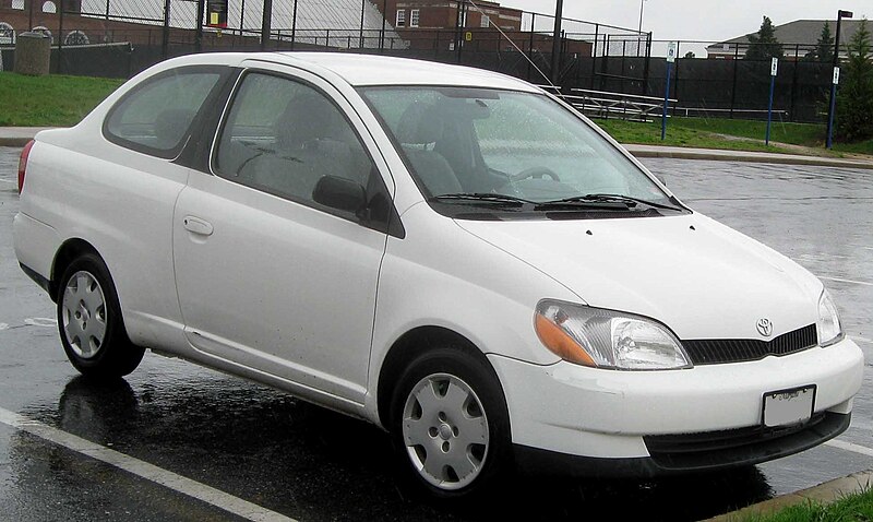 File:00-02 Toyota Echo coupe.jpg