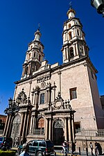 Miniatura para Catedral basílica de León