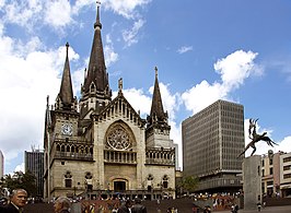 Kathedraalbasiliek Nuestra Señora del Rosario in het centrum van Manizales