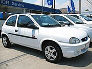 Corsa Hatch 1ª geração.