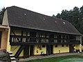 Südliches Seitengebäude (mit Oberlaube) eines ehemaligen Mühlenanwesens (Pleckmühle)