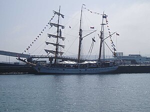 KRI Dewaruci.