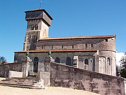 Vue extérieure de l'ancienne église de Dugny-sur-Meuse