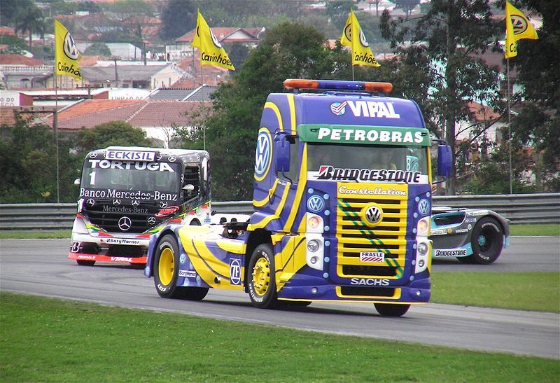 800px-Formula_Truck_2006_Curitiba_Pace_Truck.jpg