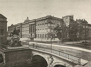 Lange Brücke mit Reiterstandbild von Südosten, 1874