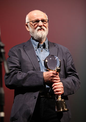 Jan Švankmajer s křišťálovým glóbem za mimořádný umělecký přínos světové kinematografii na Mezinárodním filmovém festivalu Karlovy Vary 2009