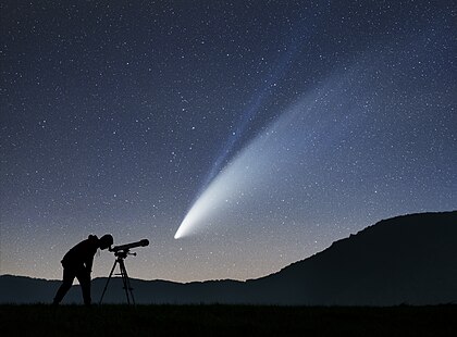 Pozorování komety NEOWISE (C/2020 F3), objevené vesmírným dalekohledem WISE v březnu 2020, ze žilinské obce Konská