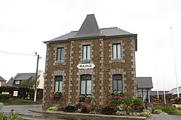 Lancieux - Mairie.jpg