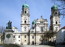 Sankt Stefans katedral i Passau.