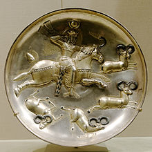 بشقاب شاه و قوچ از شاهکار های دوره ساسانی - کشف شده در قزوین