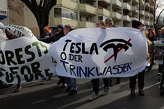 Protest against the building of a Tesla Gigafactory on February 22, 2020 Protest against Tesla factory Erkner 2020-02-22 16.jpg