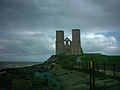 Una vista de la iglesia de Reculver en 2005.