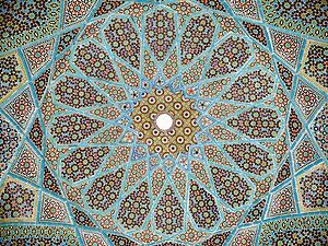 Геометриялыкъ арабеска, Хафиз Ширази поэтни кешенеси, Иран