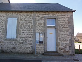 The town hall in Saint-Julien-la-Geneste