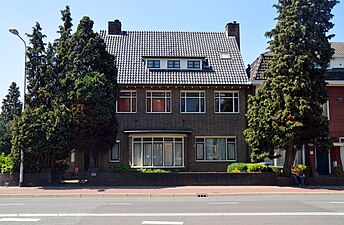 St. Annastraat 244 Tandartspraktijk met woning Charles Estourgie 1939