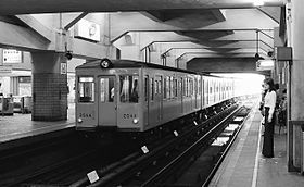 2046（のち銚子電気鉄道デハ1001）以下6連 （1977年6月25日 渋谷駅）