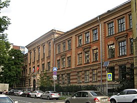Здание гимназии