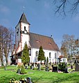 Martinskirche mit Ausstattung, Kirchhof, Einfriedung des Kirchhofs und Kriegerdenkmal für die Gefallenen des Ersten Weltkrieges vor dem Kirchhof