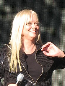 Cindy Wilson Lovebox.jpg