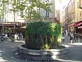 „Moos-Brunnen“ oder „Warm-Wasser-Brunnen“ (« Fontaine Moussue »), Cours Mirabeau