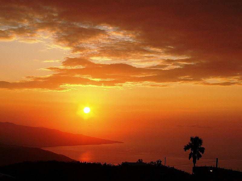 Berkas:Jamaica sunrise.JPG